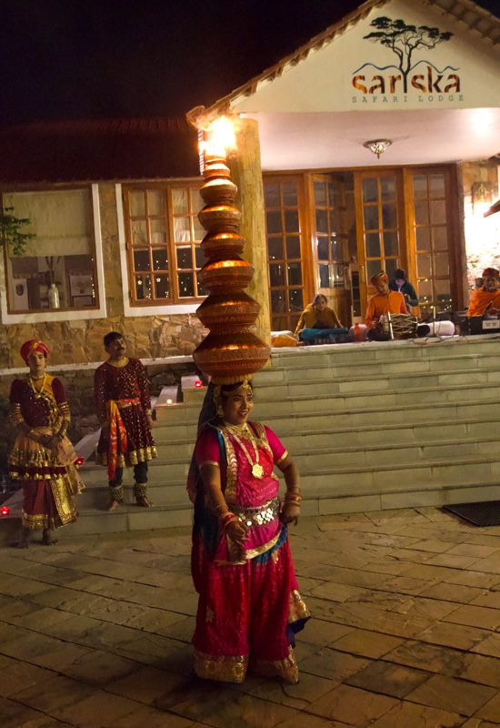 Sariska Safari Lodge - Kalbelia dancers